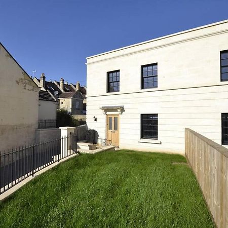 Вілла Fantastic 3-Bed House With Parking Бат Екстер'єр фото